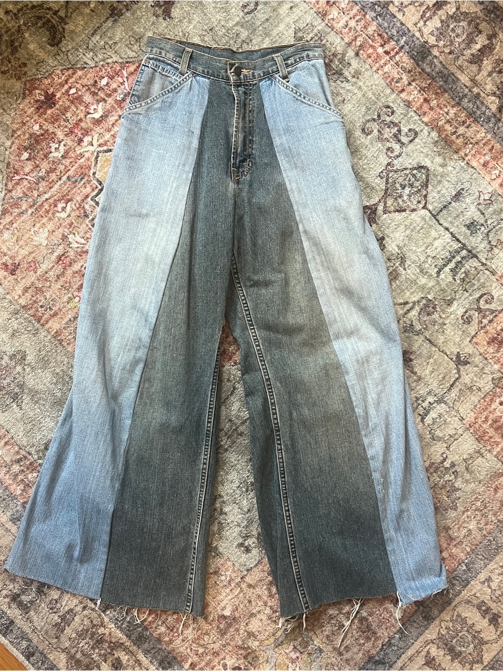 Vintage Levi’s reworked Two-Tone Patchwork Wide Leg Jeans - Blue
